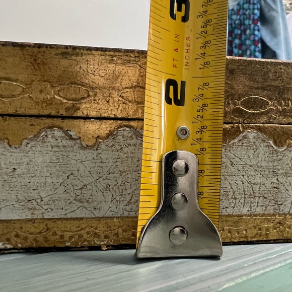 Vintage Italian Florentine Gold Gilt Tissue Box - Picture 9 of 11